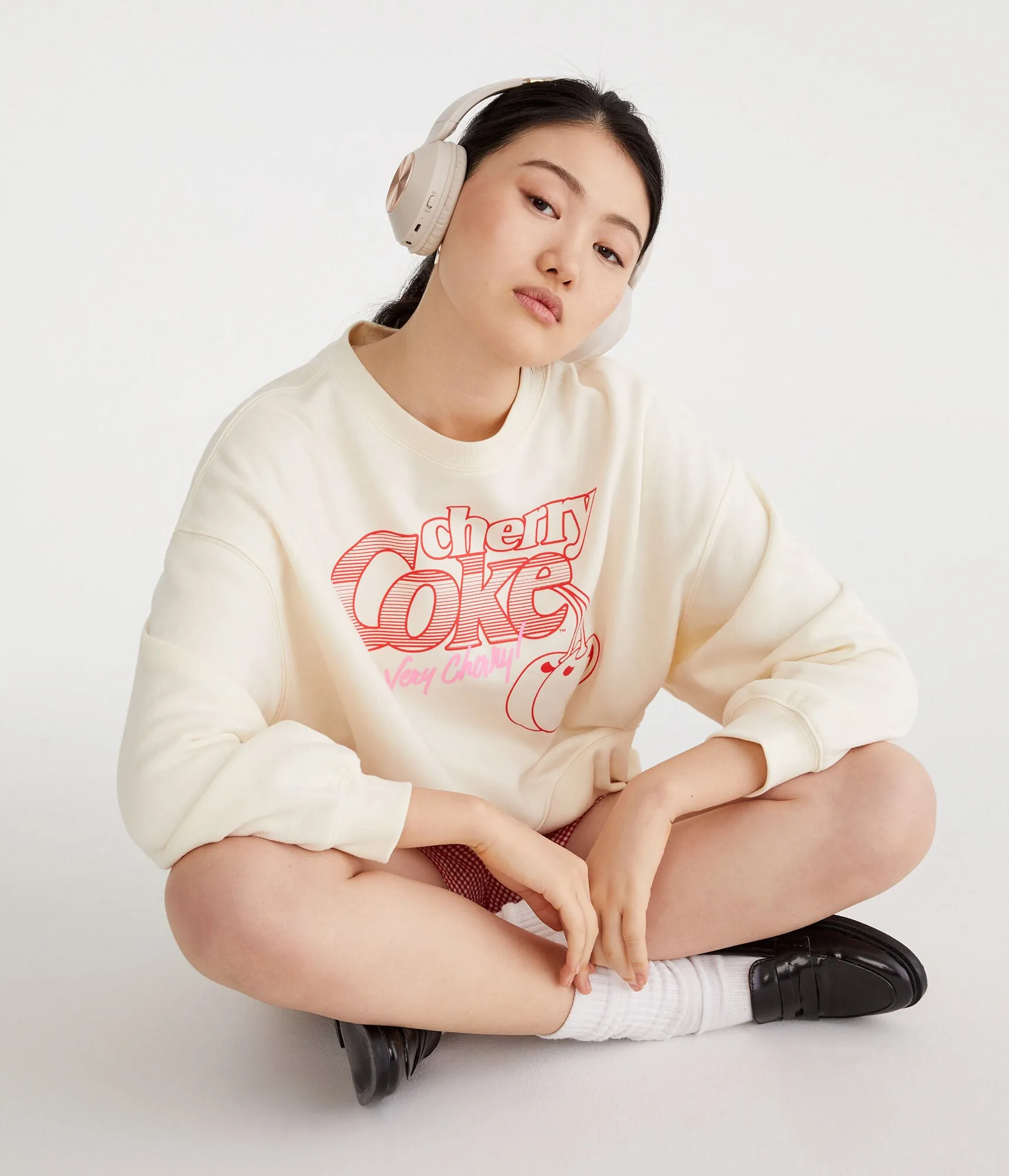 Aeropostale Cherry Coke Very Cherry Oversized Crew Sweatshirt