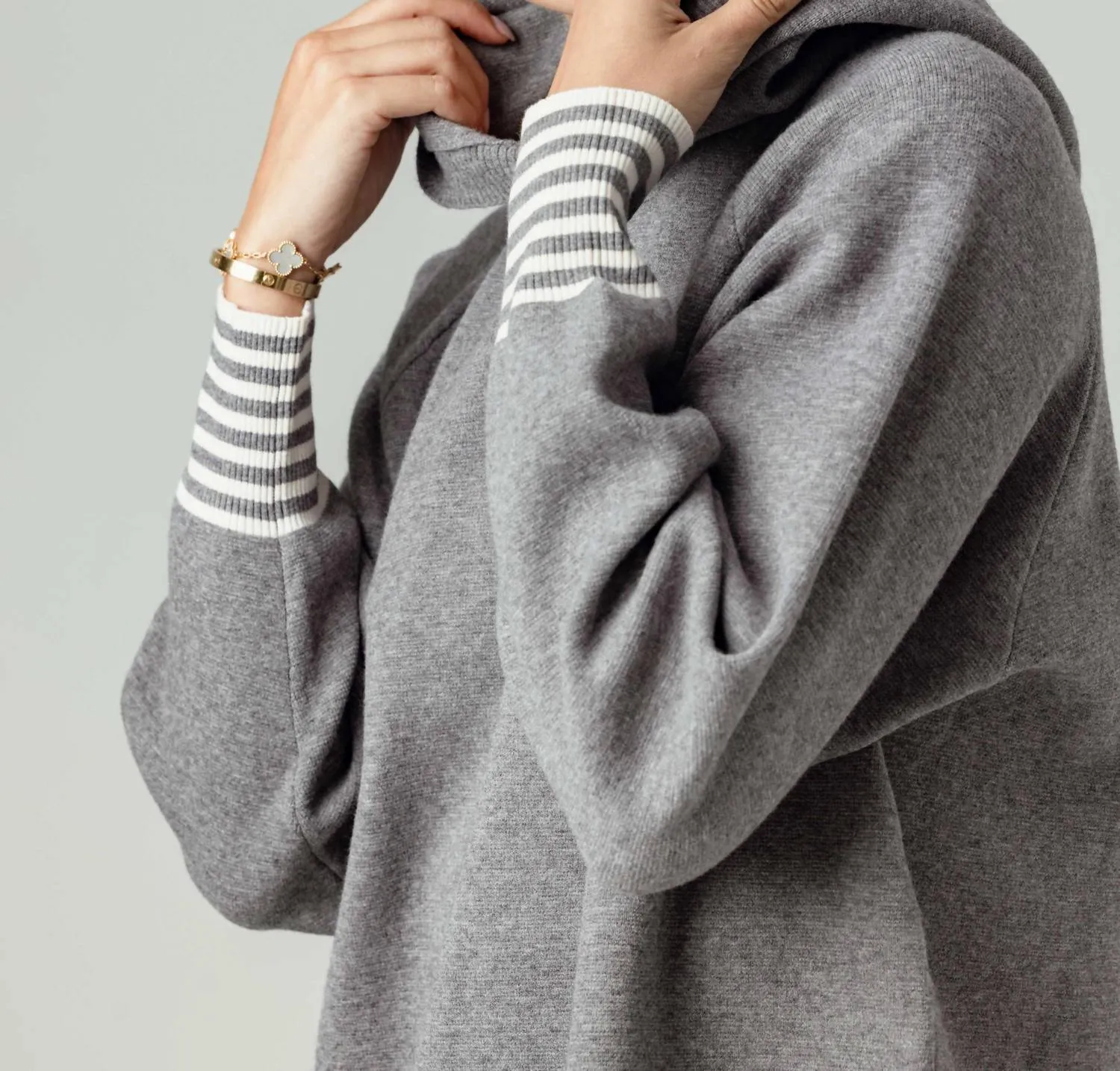 Aira Hoodie In Graphite