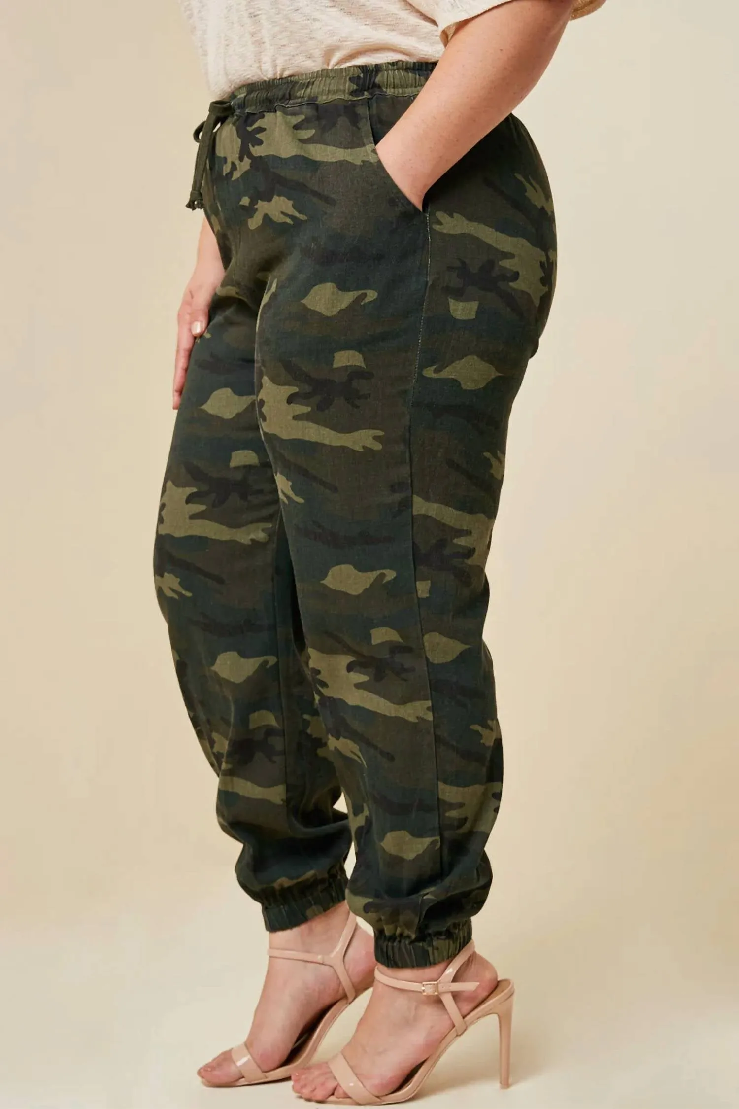 Camo Jogger In Dark Green