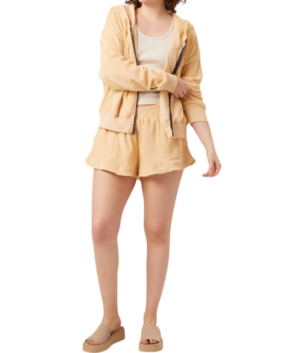 Chaplin Hoodie In Peach