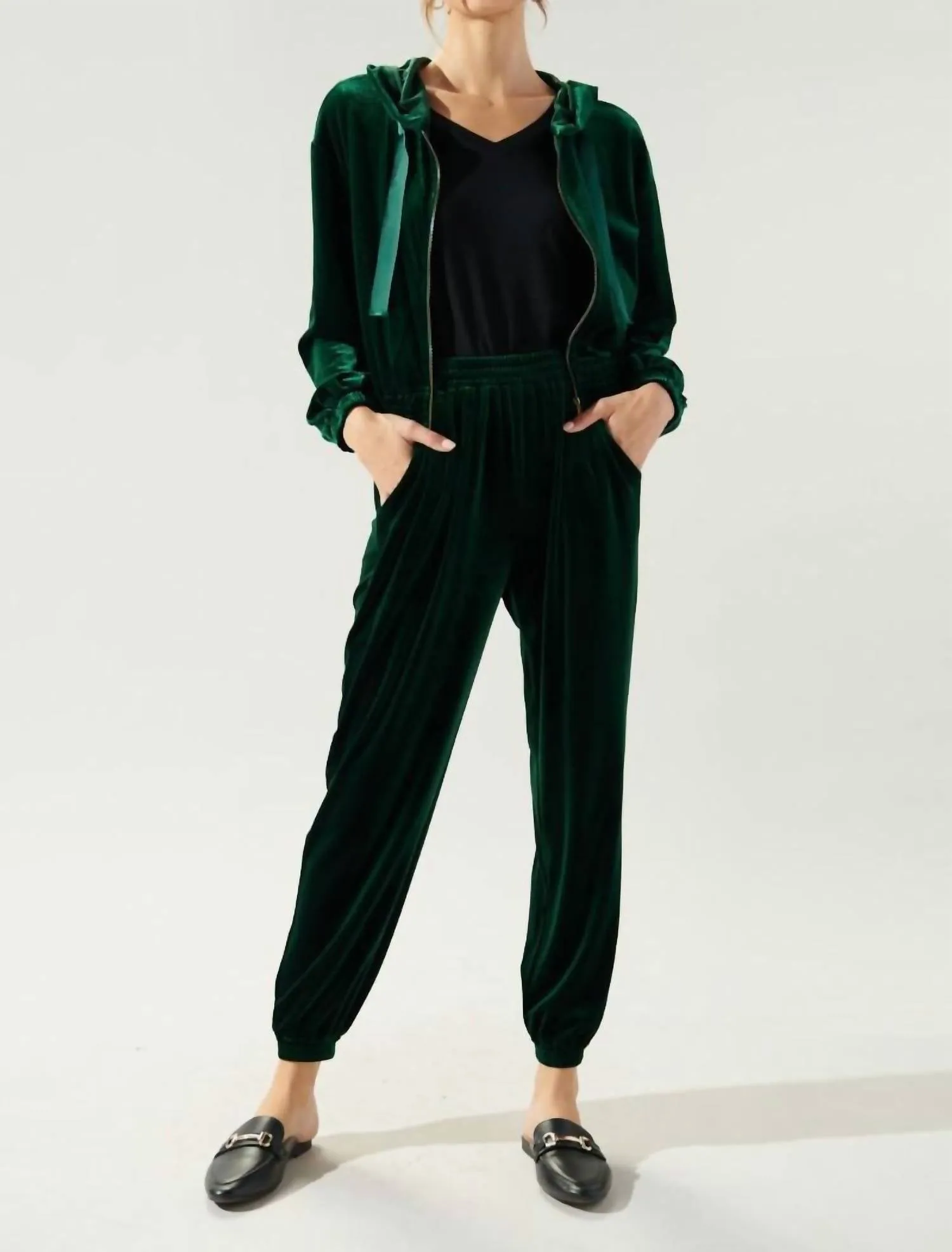Everson Velvet Cropped Zip Up Hoodie In Emerald