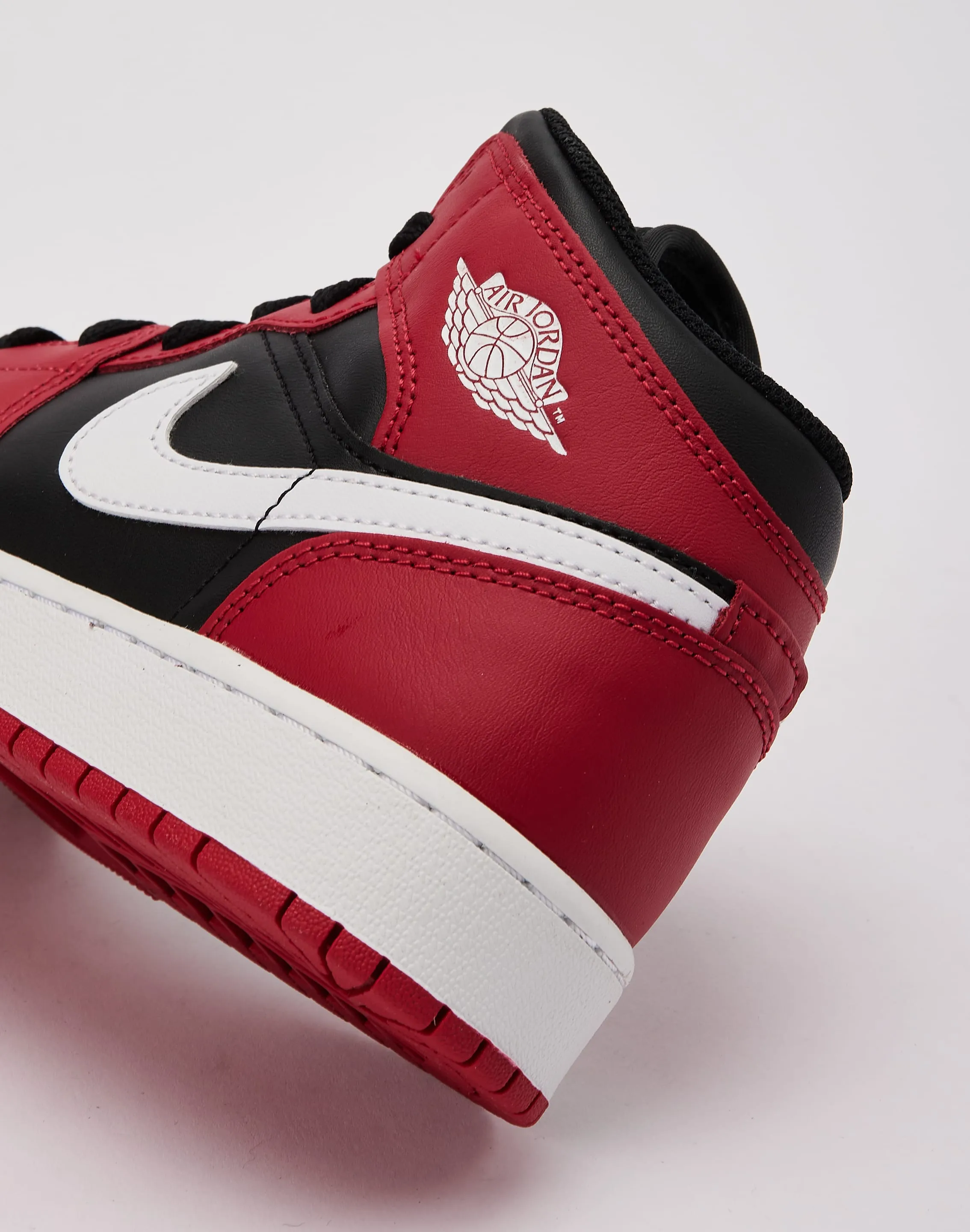 Jordan Air Jordan 1 Mid Grade-School