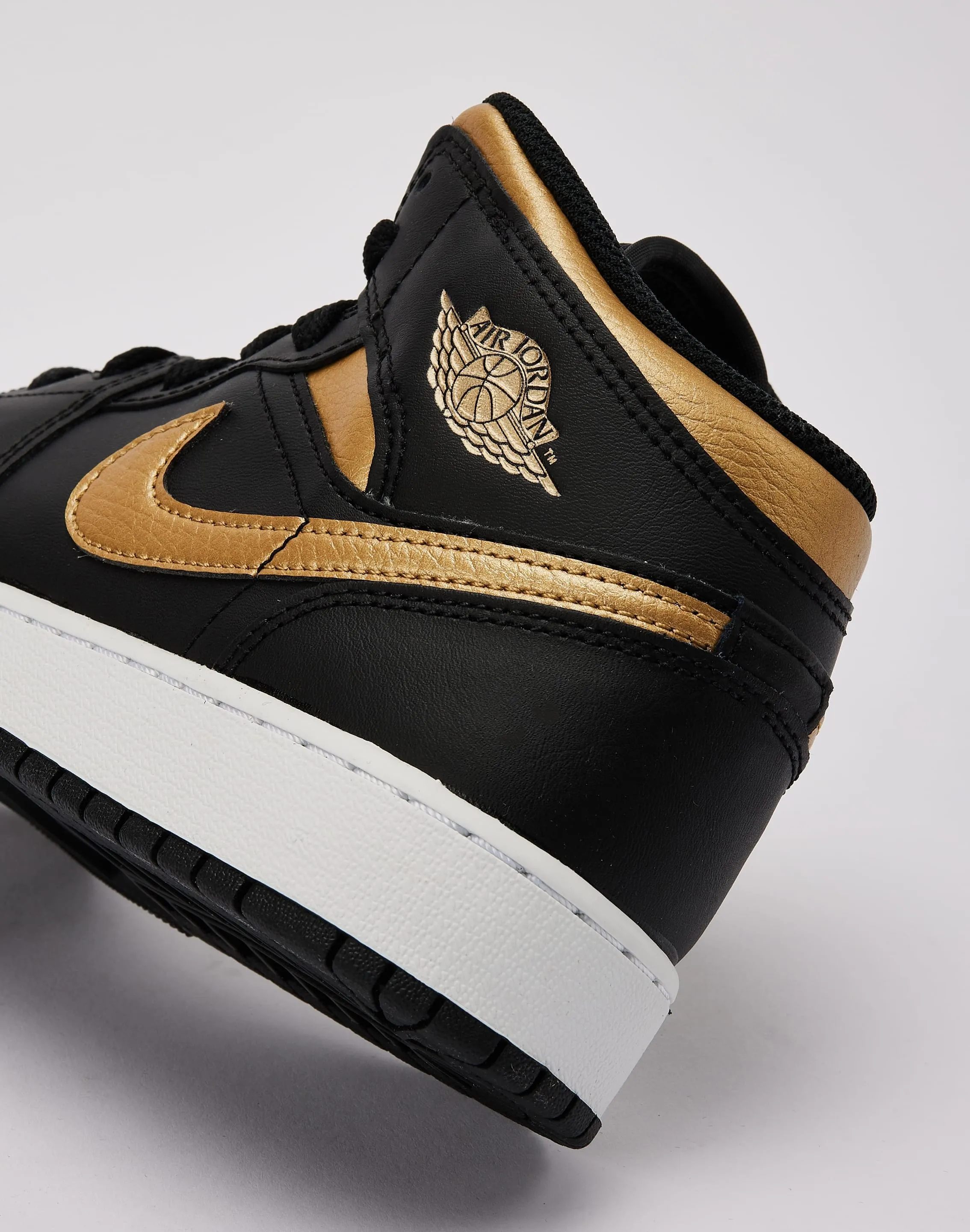 Jordan Air Jordan 1 Mid Grade-School