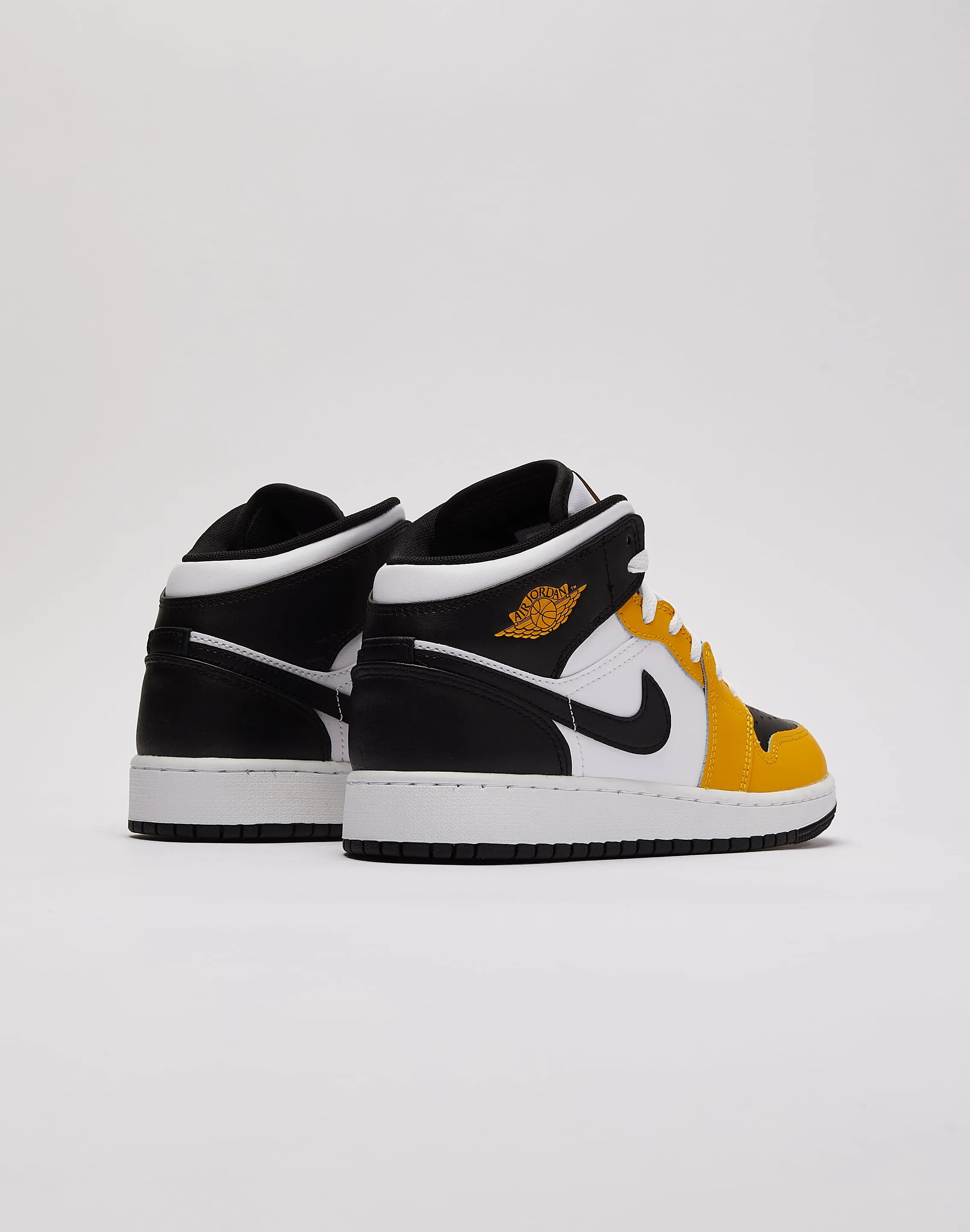 Jordan Air Jordan 1 Mid Grade-School