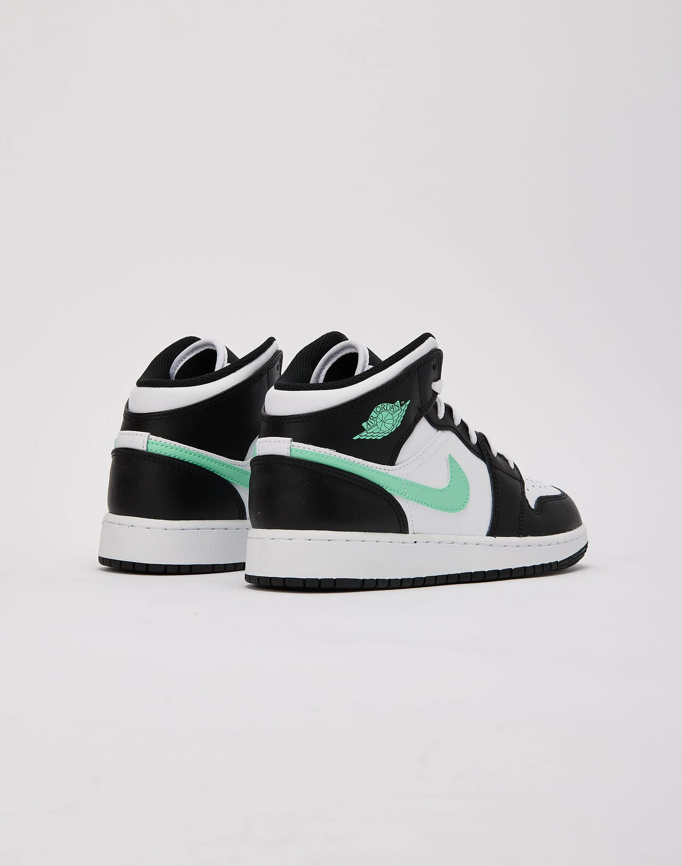 Jordan Air Jordan 1 Mid Grade-School