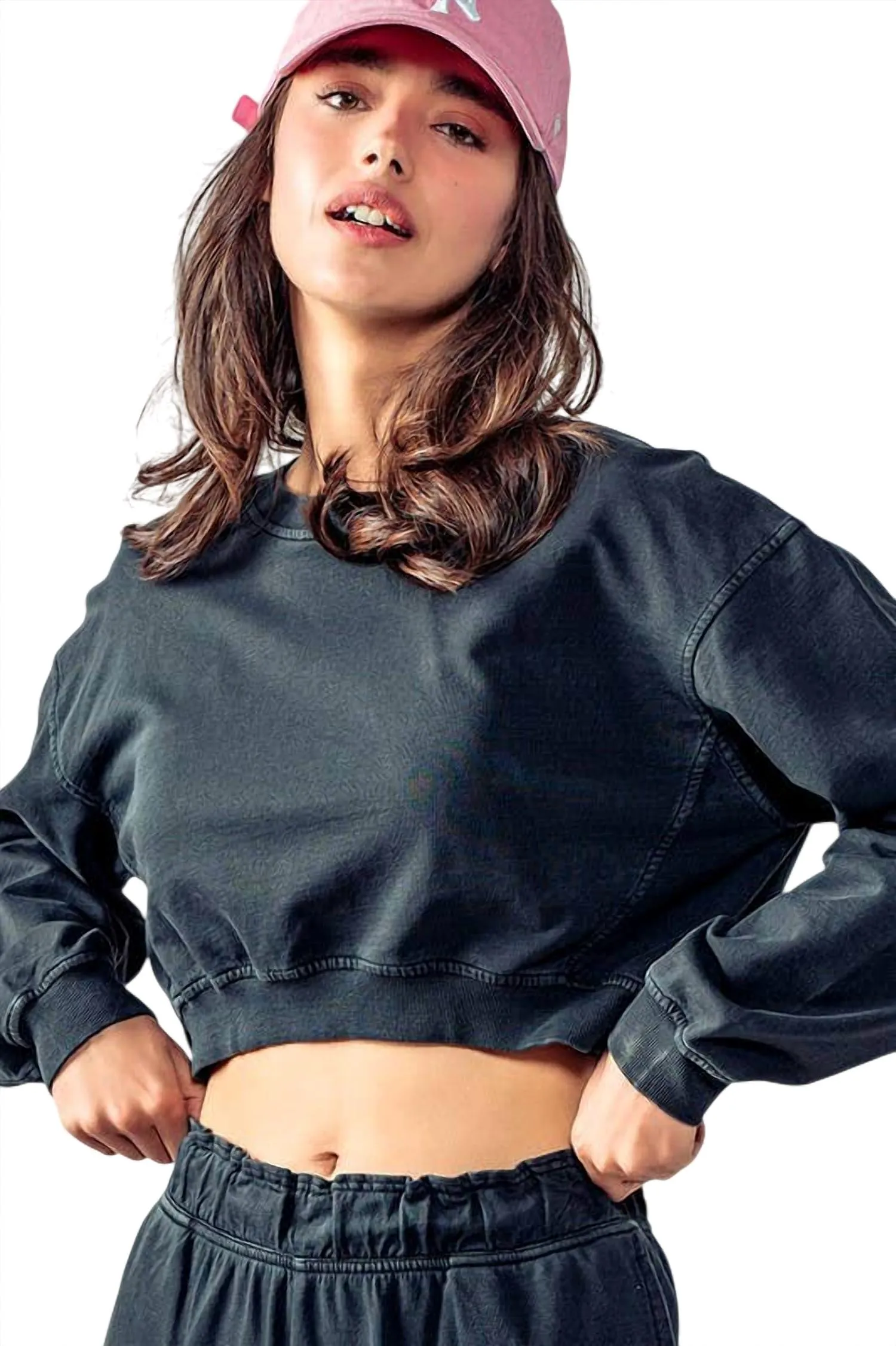 Mineral Washed Mock Neck Crop Sweatshirt In Black