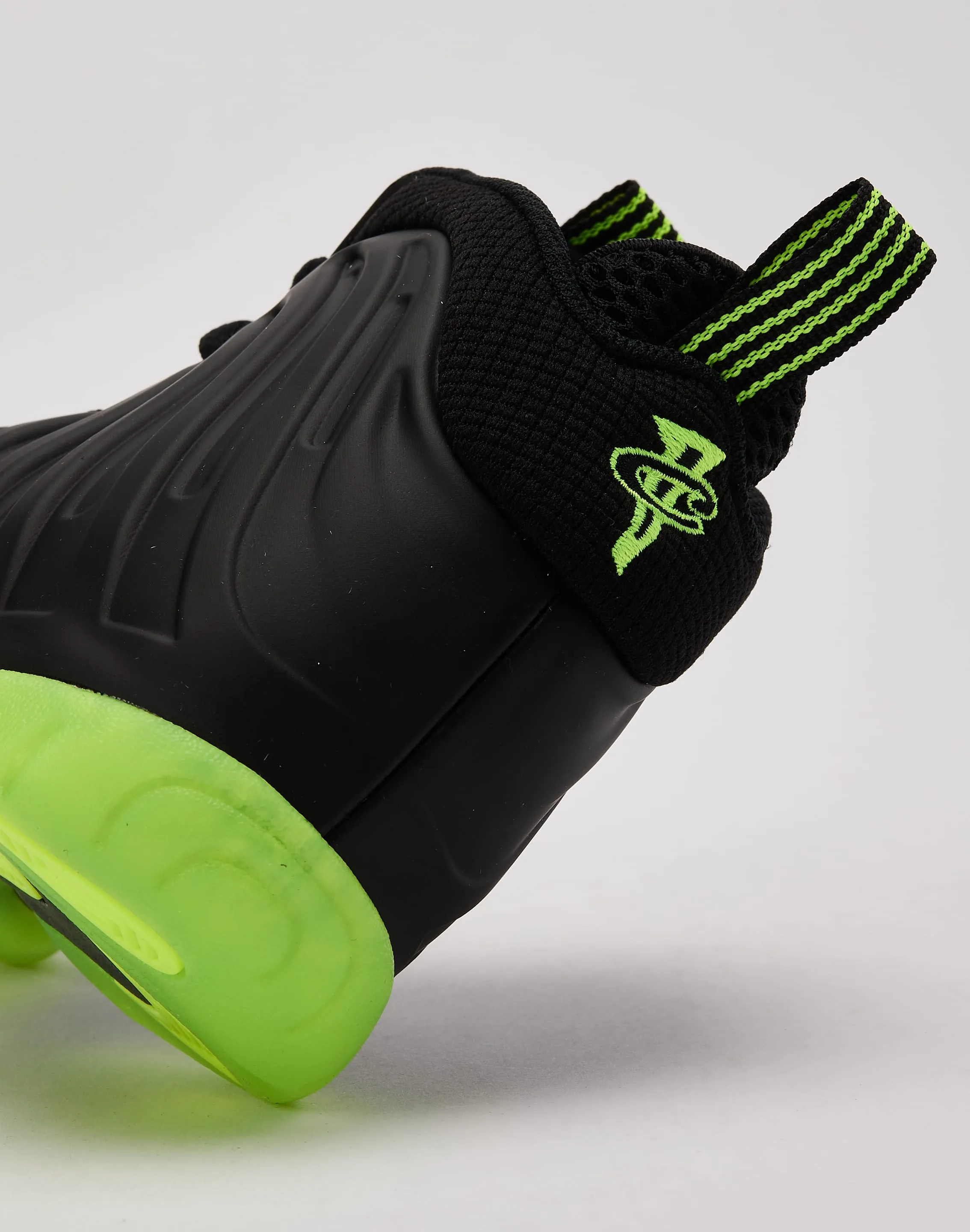 Nike Little Posite One 'Black Volt' Grade-School