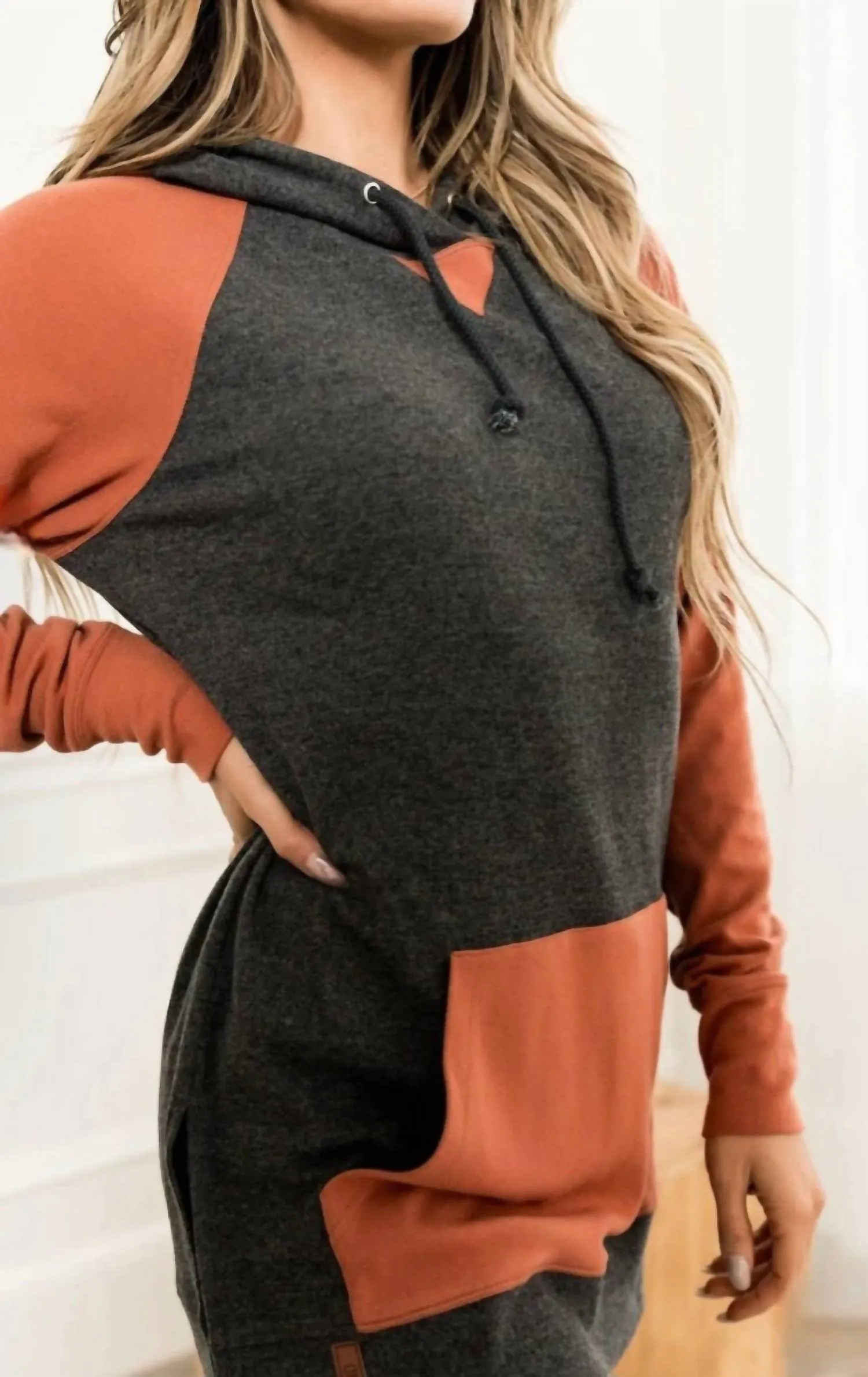 Sideslit Hoodie In Golden Autumn