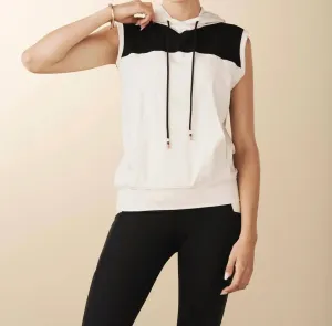 Sleeveless Warm Up Hoodie In Dune/black