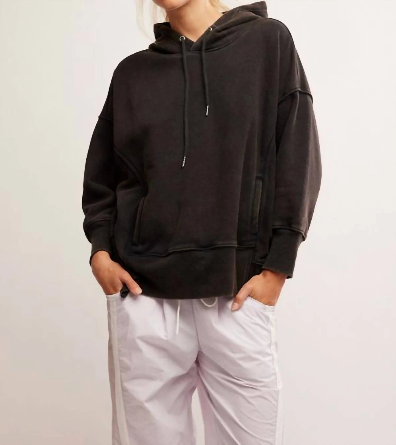Sprint To The Finish Line Logo Sweatshirt In Black