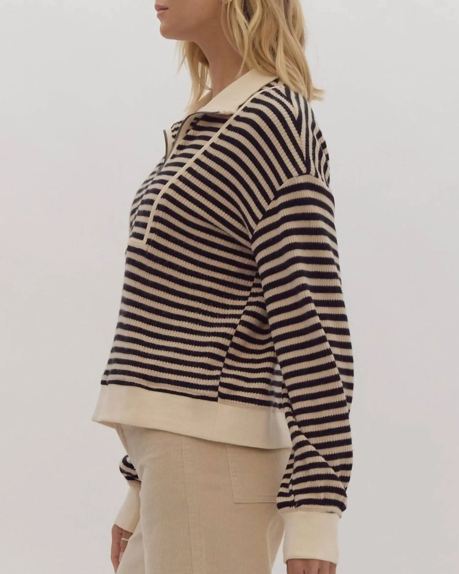 Striped Pullover In Black/cream